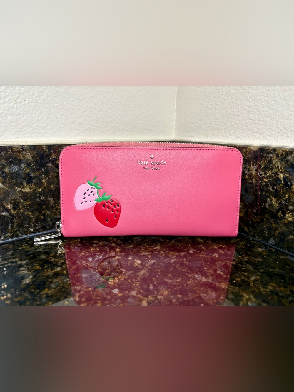 Kate Spade Picnic in the Park Continental Wallet W/Strawberries